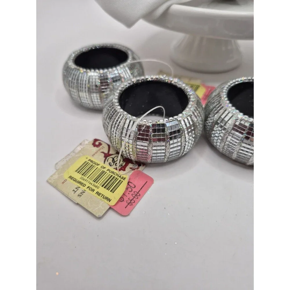 Silver Napkin Rings ( Set Of 6) Elegant Round Mirrored 2”x1”
